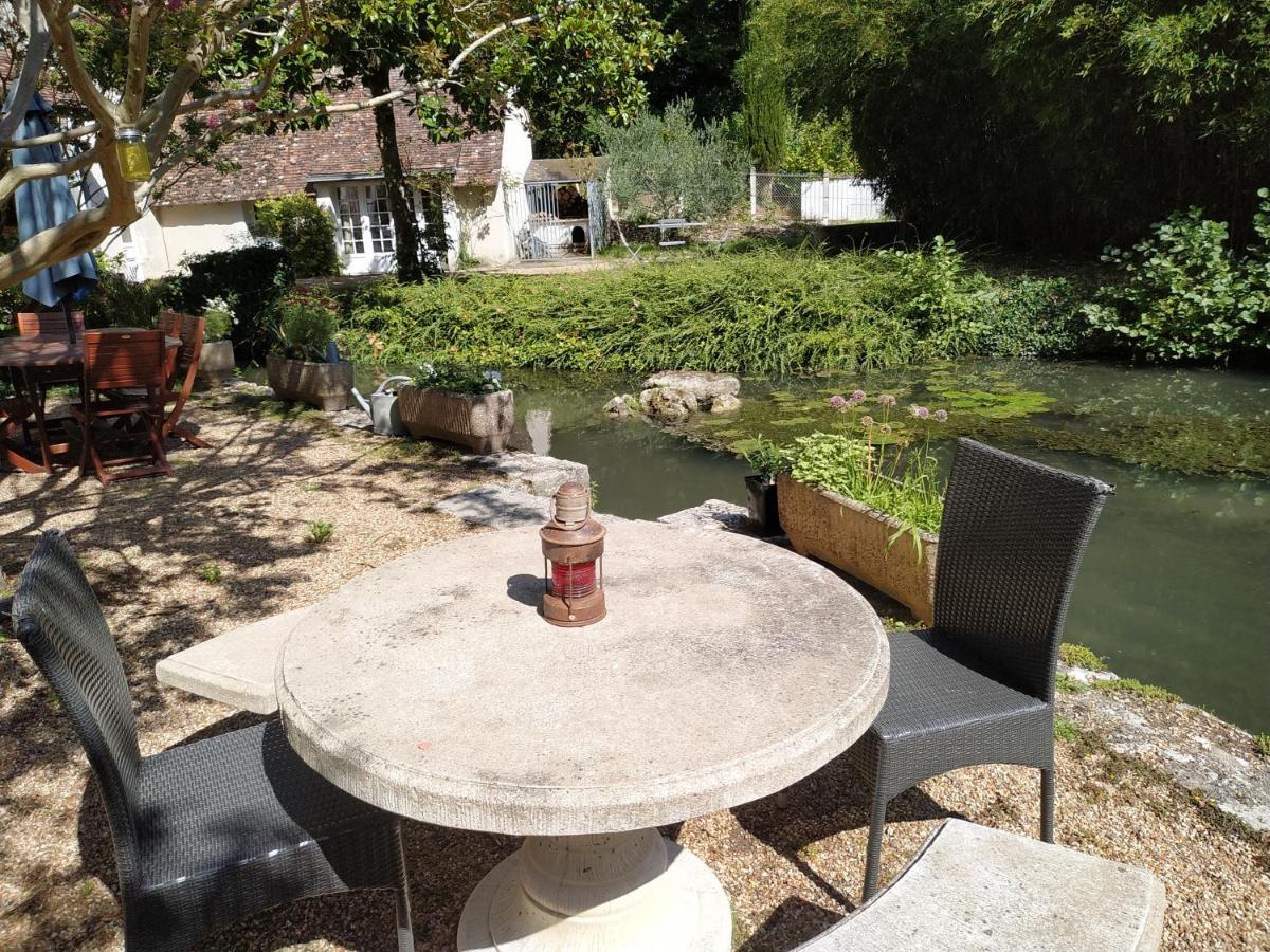 Le Moulin Et L'Olivier Three Bedroom Suite Chambon-sur-Cisse Bagian luar foto
